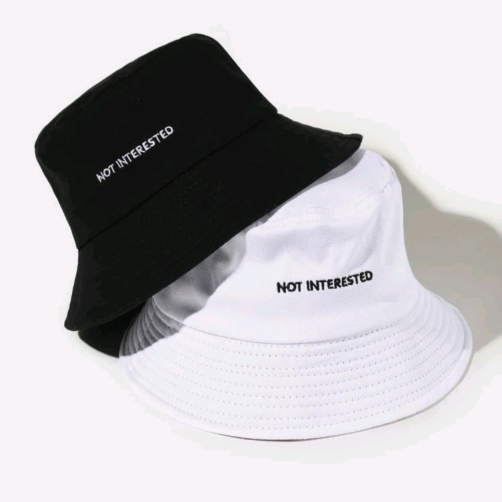 set of 2 hats